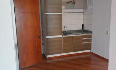 ALQUILO ACOGEDORA Y AMPLIA CASA EN LA AURORA, MIRAFLORES - MUY BIEN MANTENIDA, RECIÉN REMODELADA LA PISCINA