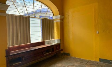 CASONA EN VENTA UBICADA EN EL BARRIO DE ANALCO EN PUEBLA