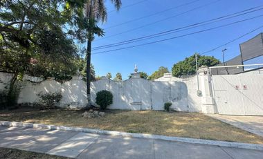SE RENTA TERRENO EN Calzada Central 16, Ciudad Granja, Zapopan, Jalisco, México
