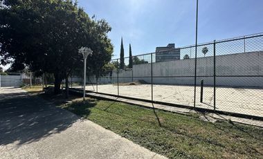 SE RENTA TERRENO EN Calzada Central 16, Ciudad Granja, Zapopan, Jalisco, México