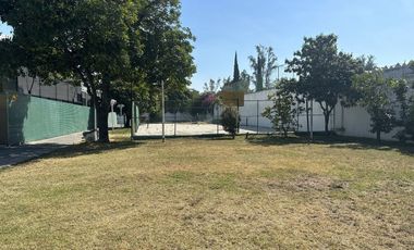 SE RENTA TERRENO EN Calzada Central 16, Ciudad Granja, Zapopan, Jalisco, México