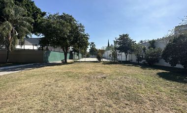 SE RENTA TERRENO EN Calzada Central 16, Ciudad Granja, Zapopan, Jalisco, México