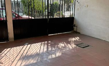 Oportunidad de casa en venta. 6 Habitaciones