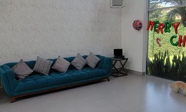 En venta lujosa y moderna casa en el  Sector La Moderna, El Tornero, Samborondon