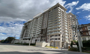 DMCI Condo near OKADA Oak Harbor Waterfront 252sqm 3BR Loft For Sale