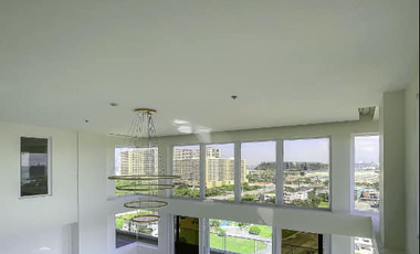 DMCI Condo near OKADA Oak Harbor Waterfront 252sqm 3BR Loft For Sale