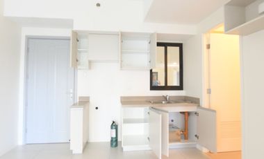 2BR Prime Condo Unit in Fordham Tower, Eastbay Residences, Muntinlupa