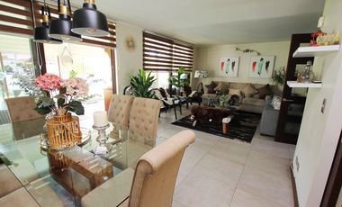 Se Vende Hermosa Casa En Av. Santa Filomena, Chicureo
