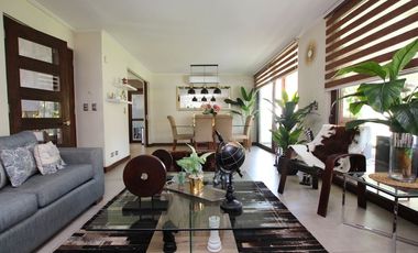 Se Vende Hermosa Casa En Av. Santa Filomena, Chicureo