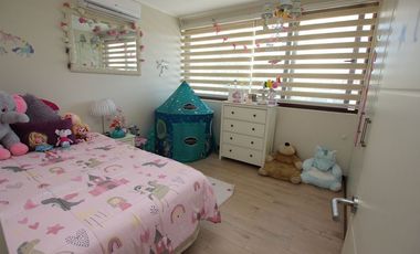 Se Vende Hermosa Casa En Av. Santa Filomena, Chicureo