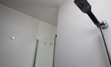 Se Vende Hermosa Casa En Av. Santa Filomena, Chicureo