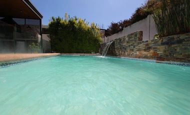 Se Vende Hermosa Casa En Av. Santa Filomena, Chicureo