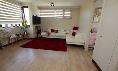 Se Vende Hermosa Casa En Av. Santa Filomena, Chicureo