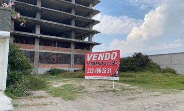 Terreto en venta en zona residencial atras de Zavaleta, Puebla