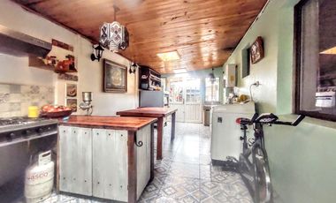 Casa 225 M2 De Terreno Y 104 M2 Const. 6d/3b Regularizada!