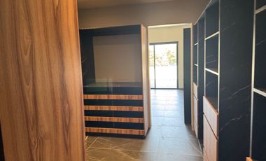 ESTRENE RESIDENCIA COLINDANTE AL CAMPO EN PARAÍSO COUNTRY CLUB