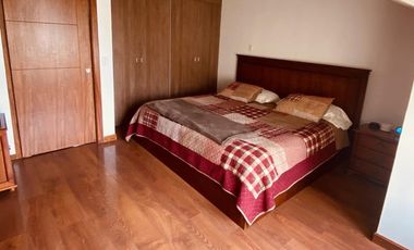 Se Vende Casa Esquinera de 3 Dormitorios en Ponceano Bajo  184.71m2