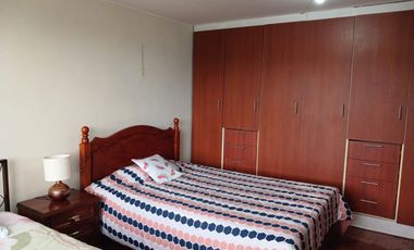 Vendo  Casa con 4 dormitorios,  Carcelén Sector  Colegio Einstein