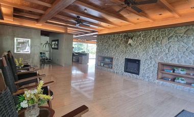 Cool Suited Wind Residences Tagaytay City