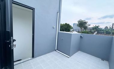 Jual Rumah 2 Lantai Dekat Bandara Udara Pondok Cabe