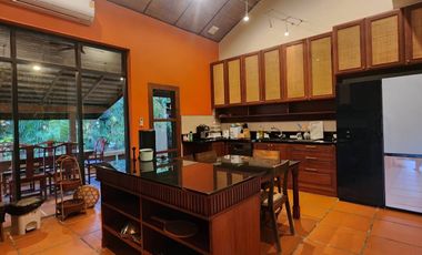 A unique house 3 bed with a private pool for sale in Doi Saket, Chiang Mai