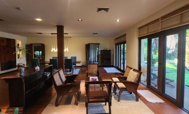 A unique house 3 bed with a private pool for sale in Doi Saket, Chiang Mai