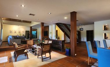 A unique house 3 bed with a private pool for sale in Doi Saket, Chiang Mai