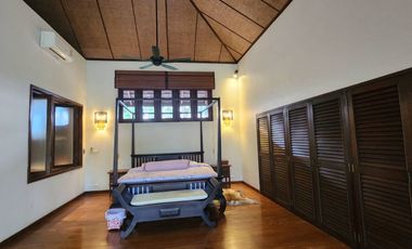 A unique house 3 bed with a private pool for sale in Doi Saket, Chiang Mai