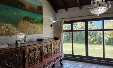 Se Vende Casa 912.35m2 Estilo Rústico en un terreno de Terreno de 2378 m2 en Ponceano Industrial