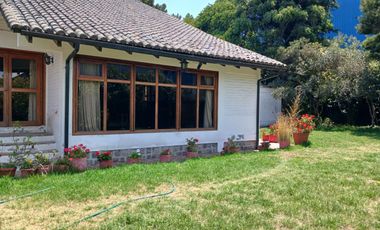 Se Vende Casa 912.35m2 Estilo Rústico en un terreno de Terreno de 2378 m2 en Ponceano Industrial