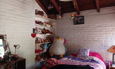 Se Vende Casa 912.35m2 Estilo Rústico en un terreno de Terreno de 2378 m2 en Ponceano Industrial