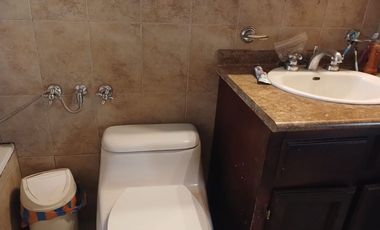 Se Vende Casa 912.35m2 Estilo Rústico en un terreno de Terreno de 2378 m2 en Ponceano Industrial