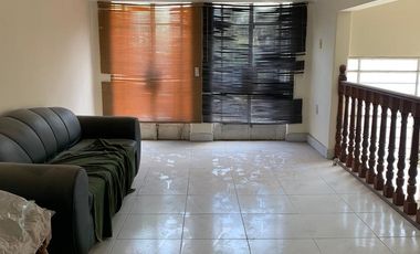 RENTA CASA PARA OFICINAS EN BARRIO DE SANTIAGO