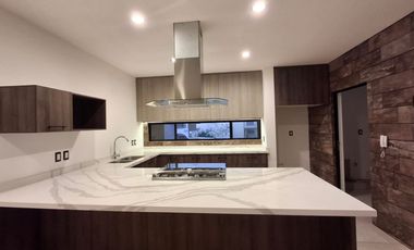 Casa en renta en Cumbres del Cimatario Queretaro