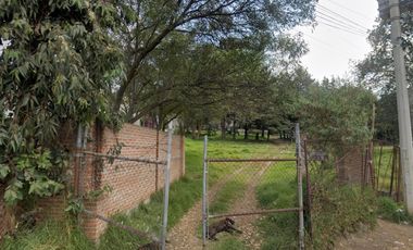 Casa Con amplio Terreno en Remate Bancario. Ojo Inversionistas, gran oportunidad de crecimiento económico.