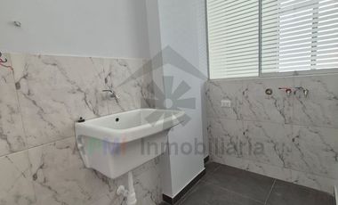 DEPARTAMENTO DE ESTRENO Y FRENTE A PARQUE DENTRO DE CONDOMINIO SOL DE PIMENTEL