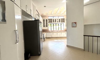 Comfortable Family Living: Spacious Home for Lease in Ayala Alabang Village