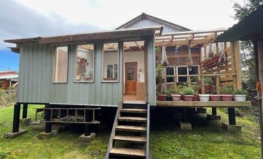 Vende hermosa casa soleada, Sector Piedra Azul, Puerto Montt.