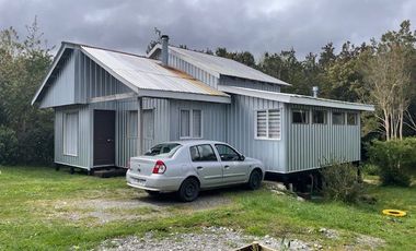 Vende hermosa casa soleada, Sector Piedra Azul, Puerto Montt.
