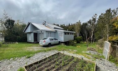Vende hermosa casa soleada, Sector Piedra Azul, Puerto Montt.