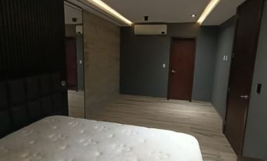 Departamento amueblado de lujo en Fracc. Costa de Oro (Kosta 90). Excelente ubicación