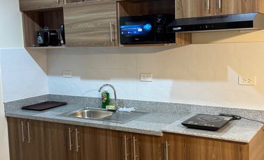 For Rent daily and long term studio unit in Mactan