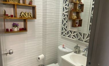 Venta local comercial, en pequeña plaza. Lateral Recta Cholula. Bello Horizonte