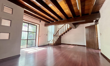 ENCANTADORA CASA EN CONDOMINIO CON SEGURIDAD