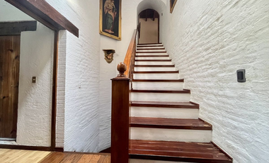 ENCANTADORA CASA EN CONDOMINIO CON SEGURIDAD