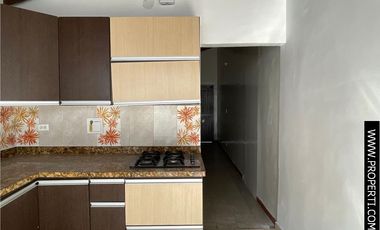Casa en Arriendo Sector La Castellana - Laureles