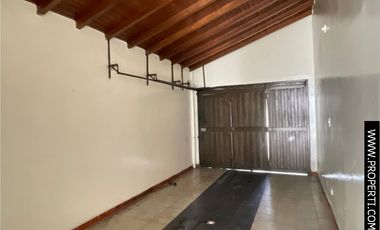 Casa en Arriendo Sector La Castellana - Laureles