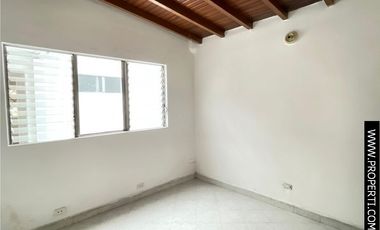 Casa en Arriendo Sector La Castellana - Laureles