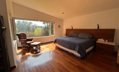 Casa en venta en Contadero, rodeada de arboles, cerca de Santa fe