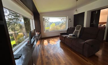 Casa en venta en Contadero, rodeada de arboles, cerca de Santa fe